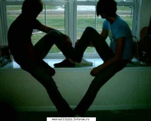 emo cuple